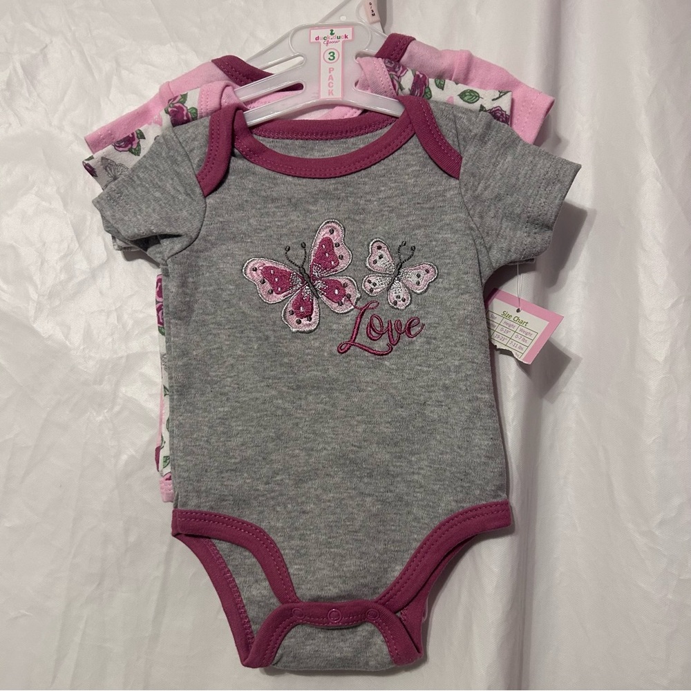 Duck Duck Goose 3 piece Onesie Short Sleeve Pink 0-3 months